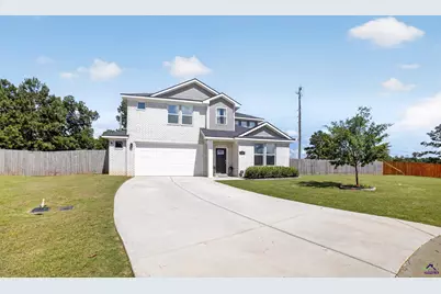 104 Gnome Court, Perry, GA 31069 - Photo 2