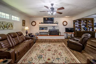 32 Hillbright Street, Hawkinsville, GA 31036 - Photo 6