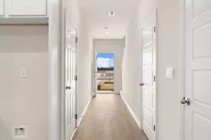 202 Kenmore Cir, Perry, GA 31069 - Photo 6