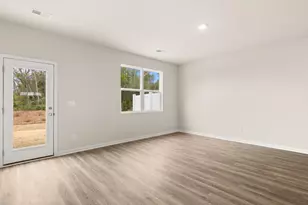 202 Kenmore Cir, Perry, GA 31069 - Photo 12
