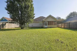 307 Strawbridge Ln, Bonaire, GA 31005 - Photo 16