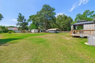 613 Duncan Ave, Unadilla, GA 31091 - Photo 48