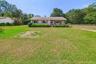 613 Duncan Ave, Unadilla, GA 31091 - Photo 4
