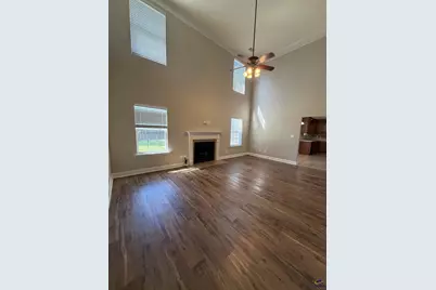 605 Cheshire Drive, Warner Robins, GA 31088 - Photo 2