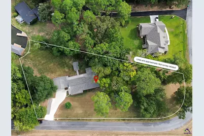 177 NE Lakeshore Circle, Milledgeville, GA 31061 - Photo 2