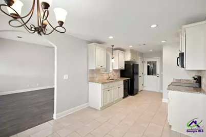 120 Raymond Circle, Warner Robins, GA 31088 - Photo 12
