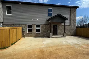 252 Beau Claire Cir, Warner Robins, GA 31008 - Photo 2