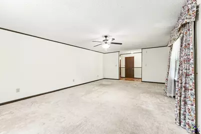 108 Waldorf Drive, Perry, GA 31069 - Photo 14