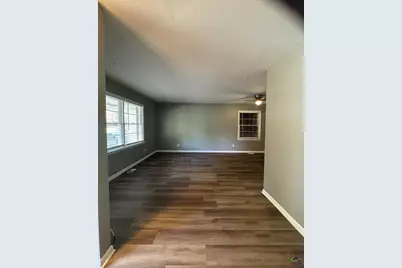 117 Colonial Drive, Warner Robins, GA 31088 - Photo 2