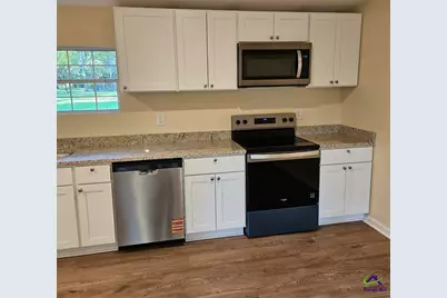 1196 Hendricks Rd., Fort Valley, GA 31030 - Photo 6