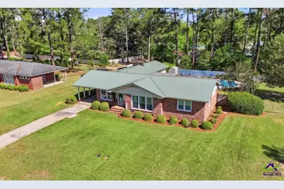 511 E 25th Avenue, Cordele, GA 31015 - Photo 2