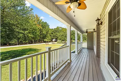 134 Brittany Dr, Perry, GA 31069 - Photo 6