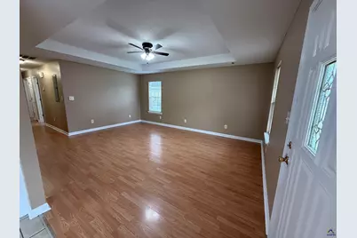 304 Spring Creek Drive, Perry, GA 31069 - Photo 10