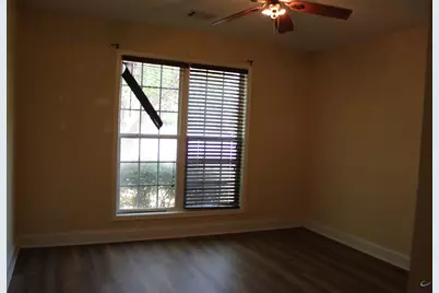 205 Gayla Ct, Warner Robins, GA 31088 - Photo 10