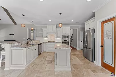 400 Avondale Circle, Warner Robins, GA 31088 - Photo 16