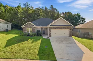102 Ledford Way, Bonaire, GA 31005 - Photo 1