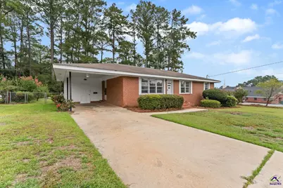 116 Watson Street, Hawkinsville, GA 31036 - Photo 2