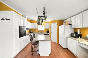 302 Lacy Ct, Macon, GA 31206 - Photo 12