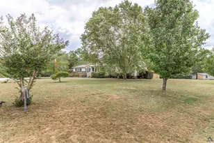 302 Lacy Ct, Macon, GA 31206 - Photo 2