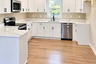 416 Hedlund Dr, Warner Robins, GA 31088 - Photo 2