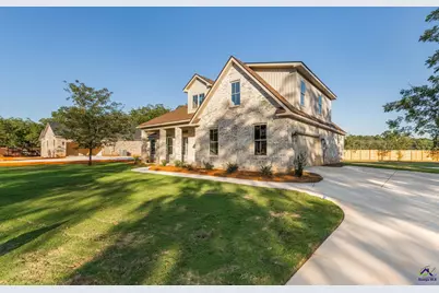 8 Pleasant Oaks Drive, Perry, GA 31069 - Photo 6