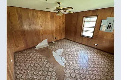 805 E Church Street, Fort Valley, GA 31030 - Photo 6
