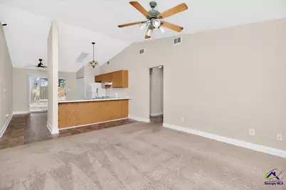 233 Somerset Drive, Warner Robins, GA 31088 - Photo 14