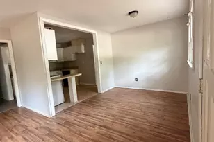 451 Alabama Ave, Warner Robins, GA 31093 - Photo 6