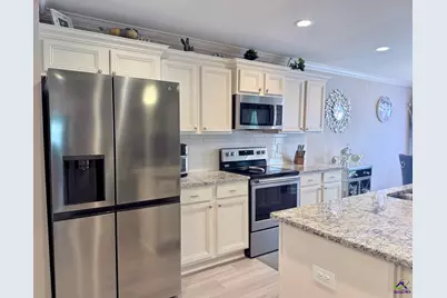 229 Creek Ridge Dr, Warner Robins, GA 31088 - Photo 16