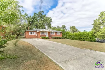 1662 Downing Circle, Macon, GA 31206 - Photo 2