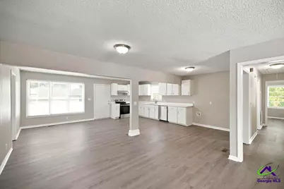 1662 Downing Circle, Macon, GA 31206 - Photo 10