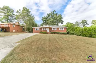 1662 Downing Cir, Macon, GA 31206 - Photo 4