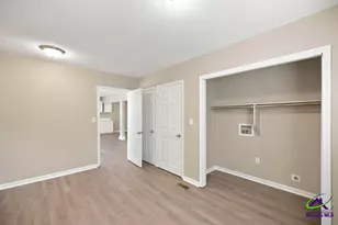 1662 Downing Cir, Macon, GA 31206 - Photo 18