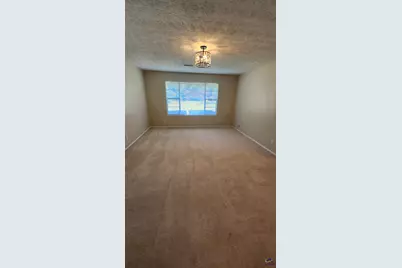 304 Lake Front Drive, Warner Robins, GA 31088 - Photo 4
