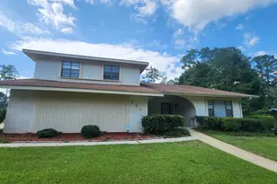 304 Lake Front Dr, Warner Robins, GA 31088 - Photo 2