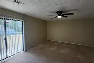 304 Lake Front Dr, Warner Robins, GA 31088 - Photo 26
