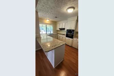 304 Lake Front Drive, Warner Robins, GA 31088 - Photo 6