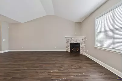 313 Hearthwood Drive, Kathleen, GA 31047 - Photo 12