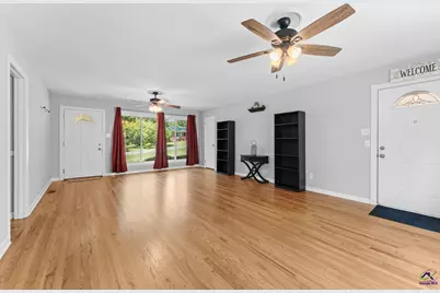 202 Woodland Dr, Warner Robins, GA 31088 - Photo 8