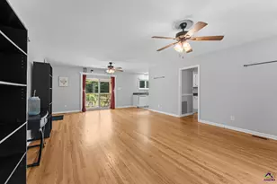 202 Woodland Dr, Warner Robins, GA 31088 - Photo 6