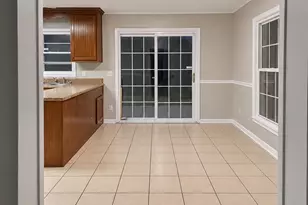 107 Princeton Rd, Warner Robins, GA 31093 - Photo 2