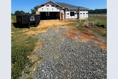 221 Farmland Circle, Perry, GA 31069 - Photo 2