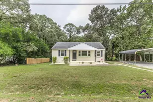 111 Benton, Warner Robins, GA 31088 - Photo 4