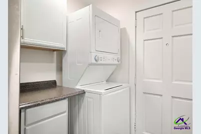 111 Benton, Warner Robins, GA 31088 - Photo 18