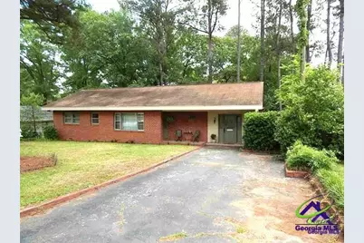 204 Springdale Drive, Warner Robins, GA 31088 - Photo 1