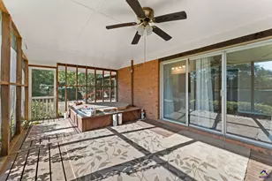 802 Westwood Dr, Warner Robins, GA 31088 - Photo 34