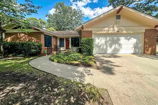 802 Westwood Dr, Warner Robins, GA 31088 - Photo 2