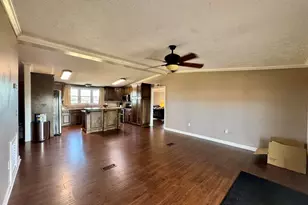 131 Griffin Rd, Hawkinsville, GA 31036 - Photo 16
