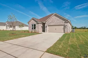 215 Farmland Circle, Perry, GA 31069 - Photo 6