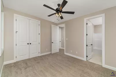215 Farmland Circle, Perry, GA 31069 - Photo 38